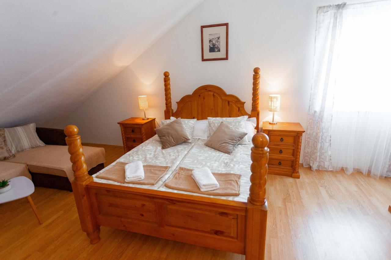Apartment Jerry With Private Pool Milna (Brac) Exterior foto